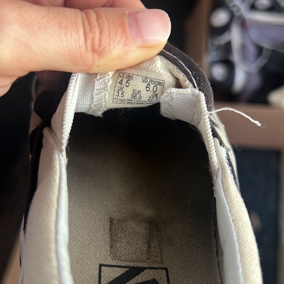 Checkered Vans - Picture 4 of 4